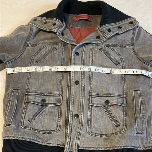 Stylish Gray Bomber Jacket for Men - Picture 9 of 11